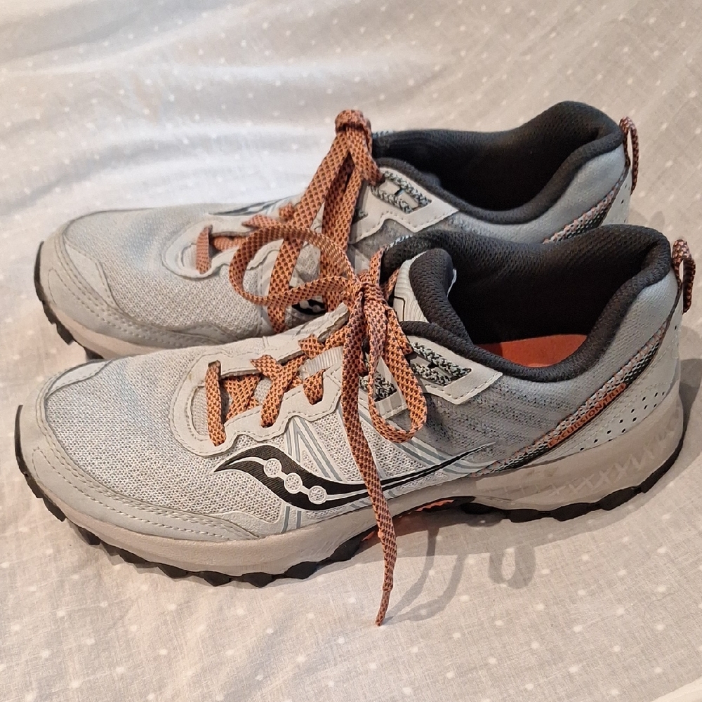 Sauvony Womens Excursion TR145 Trail Running Shoes Size 9.5